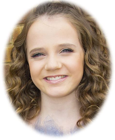 Biography – Amira.